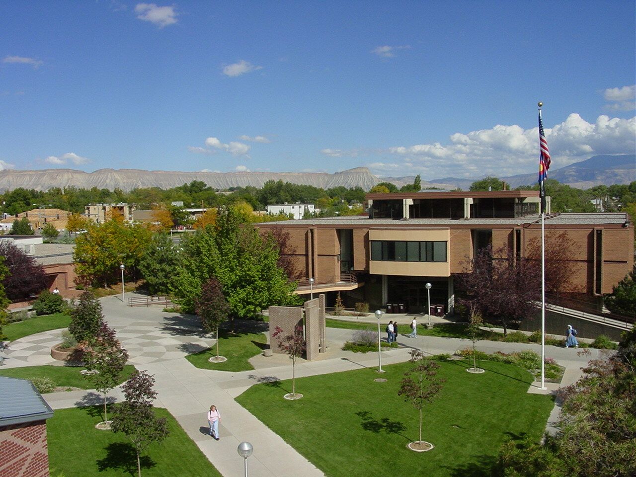 The Top 10 Best Landscaped Colleges, Mountain West Landscaping