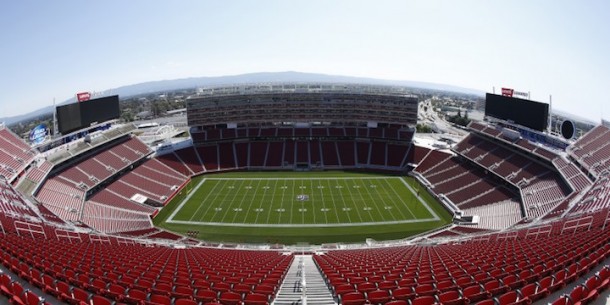 NFL Stadiums: Artificial Turf Or Natural Grass?