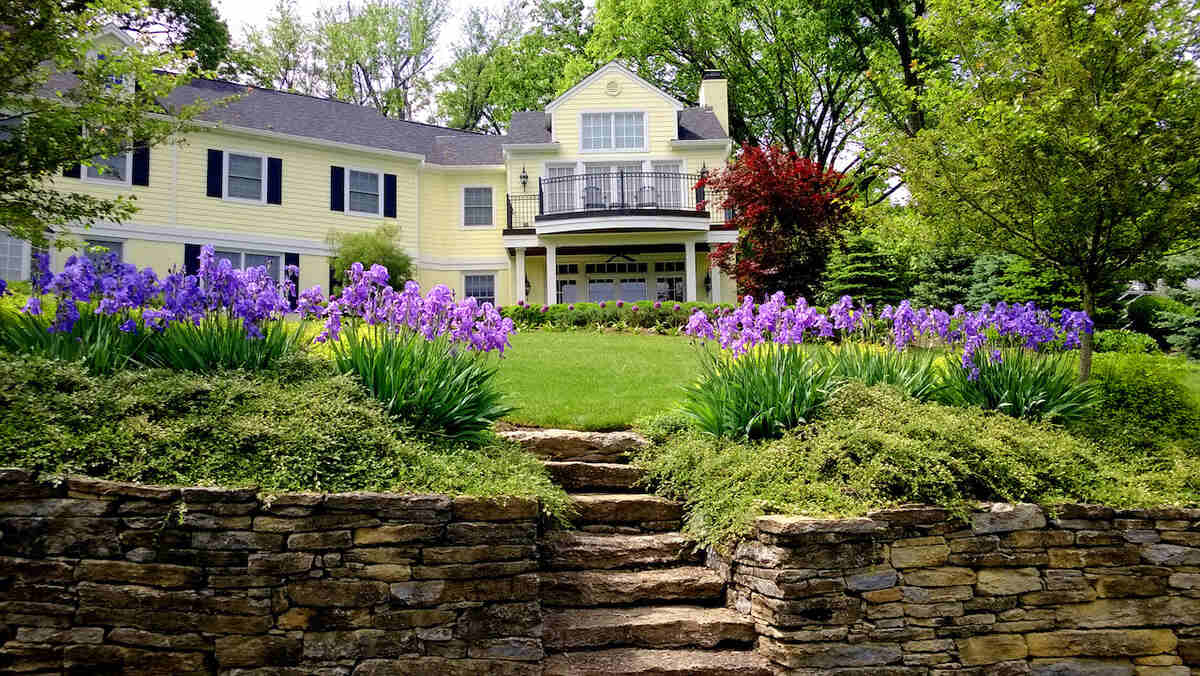 Cincinnati landscaping