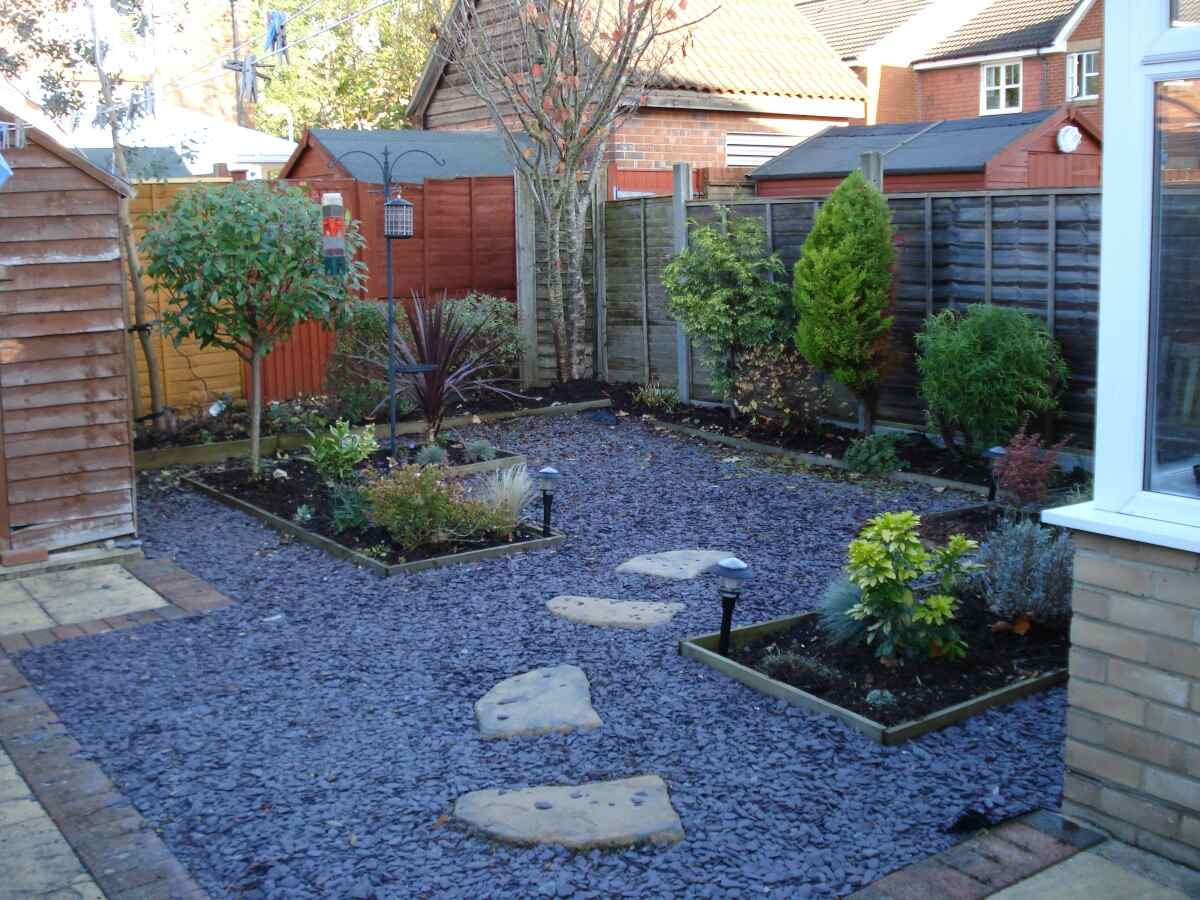 simple landscaping ideas garden