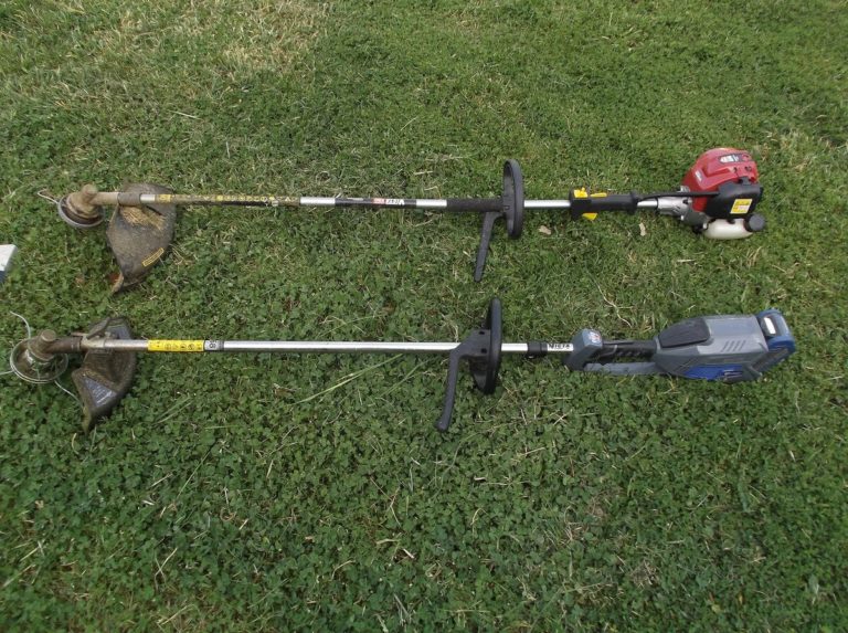 7 Best Battery-Powered String Trimmers Of 2022 [Reviews] - Lawnstarter