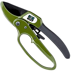 Easy Kut Spring Action Scissors - 4 1/2