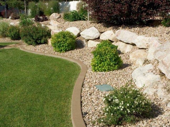 How to Landscape With River Rock