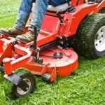 How to Prevent Grass Clumping When Mowing