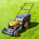 How Does a Mulching Mower Work?